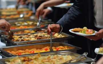 В Узбекистане еще больше ужесточили работу ресторанов и кафе – новые правила