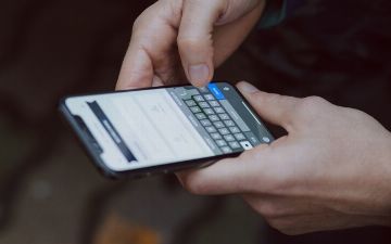 СМИ узнали о слежке за журналистами по всему миру