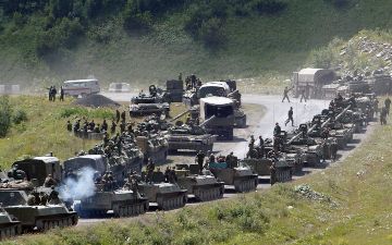 Узбекистан стягивает на таджикско-афганскую границу боевую авиацию, бронетехнику и спецназ