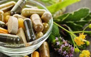 В каких случаях стоит пить коллаген и гиалуроновую кислоту — мнение эксперта