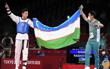 Видео: гимн Узбекистана прозвучал на церемонии награждения Улугбека Рашитова в Токио 