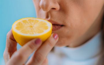 Врач из России рассказал, как восстановить дыхание и обоняние после перенесенного коронавируса