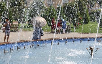 Узбекистанцев ожидает небольшой спад жары 