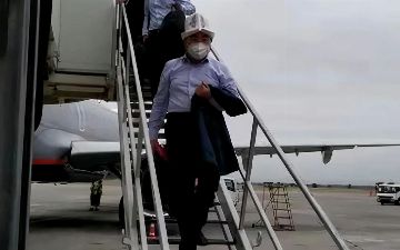 Экс-президент Кыргызстана Акаев заявил о намерении помочь следствию