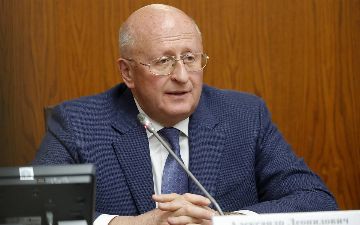 Гинцбург заявил, что COVID-19 станет управляемой инфекцией