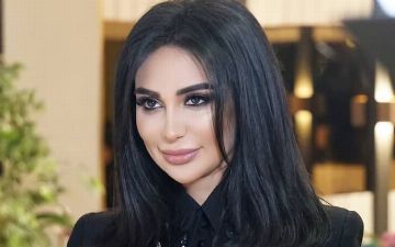 Муниса Ризаева спела дуэтом по видеозвонку со своей маленькой поклонницей из Самарканда - видео