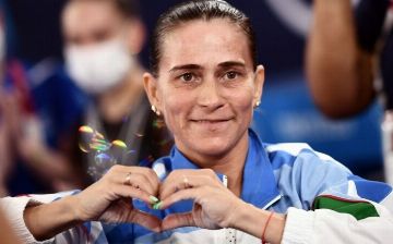 Оксана Чусовитина: под овации всех гимнасток и тренеров