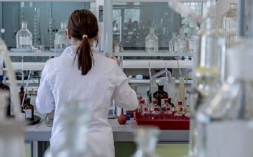 В России начали проводить испытания съедобной вакцины со вкусом ряженки