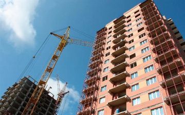 Президент подверг критике отсутствие мест для отдыха на свежем воздухе и незаконную вырубку деревьев