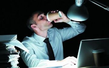 Новое исследование: работа в ночное время повышает риск мерцательной аритмии