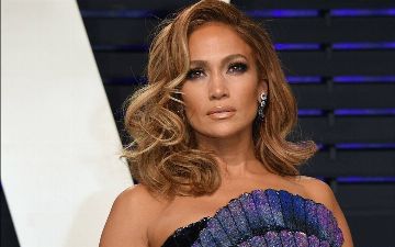 Дженнифер Лопес вернула бывшему бойфренду-изменнику подарок за $140 тысяч долларов