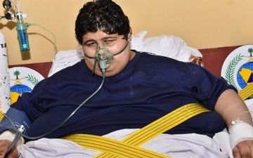 Сколько весит самый толстый человек в мире?