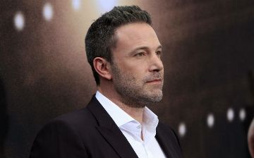 Стало известно, по какой причине Бен Аффлек рассматривал кольца в ювелирном магазине Tiffany&amp;Co