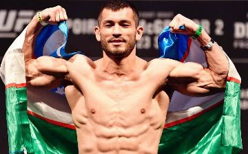 Звезды узбекского и зарубежного шоу-бизнеса выразили слова поддержки Махмуду Мурадову после поражения в бою - фото