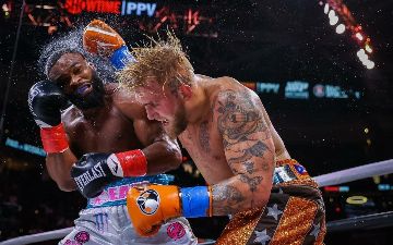 Блогер Джейк Пол выиграл бывшего чемпиона UFC Тайрона Вудли - видео