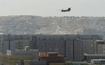 Шавкат Мирзиёев обсудил ситуацию в Афганистане с президентами Франции и Германии