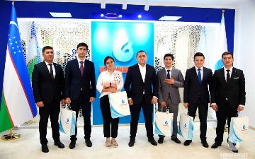 Председатель Правления АО «Узбекнефтегаз» Мехриддин Абдуллаев встретился с молодыми сотрудниками, поступившими в престижные зарубежные вузы