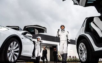 Первый полностью гражданский экипаж SpaceX отправится на орбиту Земли и проведёт в космосе три дня