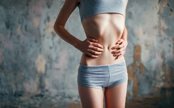 Известный эндокринолог рассказала о способе набрать вес, объедаясь фруктами