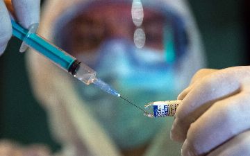 Группа учёных заявила о бесполезности ревакцинации