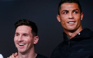 Роналду обогнал Месси в рейтинге самых высокооплачиваемых футболистов мира<br>