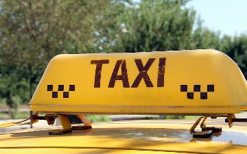 В Ташкенте таксист предлагал пассажиркам услуги массажиста с намеками на интим