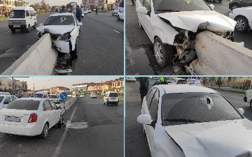 В Ташкенте водитель Lacetti влетел в ограждение возле поста