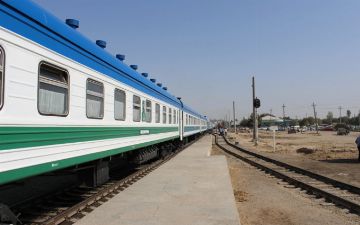 Житель Навоийской области покончил собой, бросившись под поезд