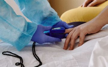 В Узбекистане за вчерашний день еще три пациента скончались от коронавируса — статистика