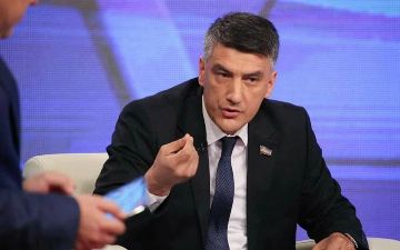 Алишер Кадыров предложил обязать мигрантов выплачивать налоги