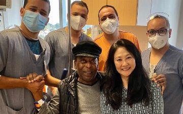 Пеле рассказал о состоянии здоровья после операции