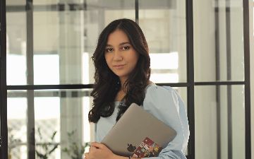 «Каждый из нас получал рассылку о неизвестной чудо-настойке, которая избавляет от всех болезней», - редактор раздела «Здоровье» Хилола Игамбердиева рассказала о фейках в СМИ 