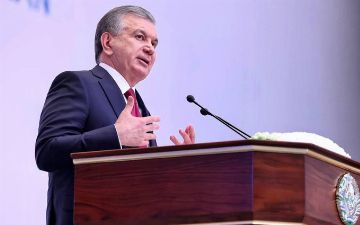 Шавкат Мирзиёев предложил расширить территорию шести городов Ташобласти