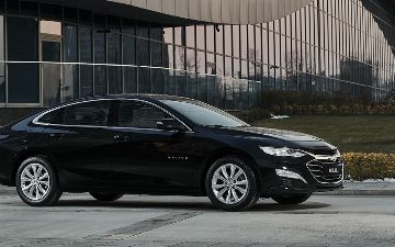 Аппарат Кабинета Министров Узбекистана закупил автомобили на несколько миллиардов сумов