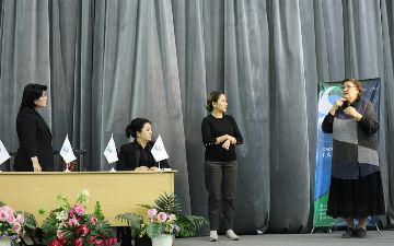 Представители «Миллий Тикланиш» провели встречу в обществе глухонемых 