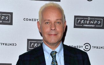 Умер актер Джеймс Майкл Тайлер, сыгравший в сериале «Друзья»