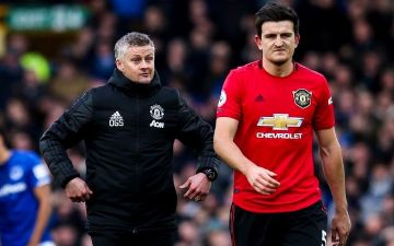 Игроки «МЮ» недовольны капитанством Магуайра и работой Сульшера 