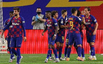 «Барселона» планирует продать нескольких игроков после увольнения Кумана