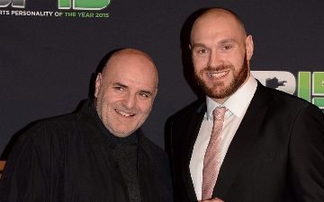 Отец Тайсона Фьюри посоветовал ему завершить карьеру: «У него миллионы в банке»