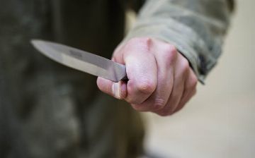 В Сырдарье нашли сотрудника районного отдела МЧС с перерезанным горлом 