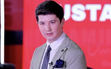 Амирхон Умаров прокомментировал слухи о своей женитьбе, и о том, что стал отцом 