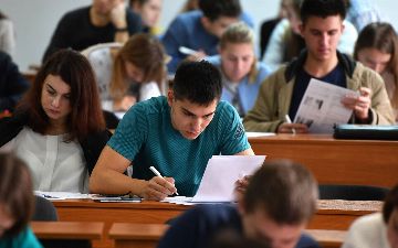 В Узбекистане студенты, провалившие госэкзамен, смогут пересдать его два раза в год