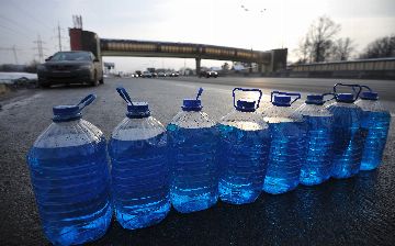 Рассказываем, как отличить поддельную незамерзайку от настоящей