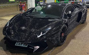 Гламурная молдаванка разбила свой бриллиантовый Lamborghini и теперь ищет виновника