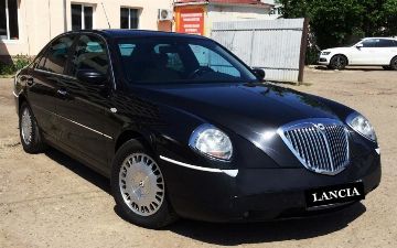 Вы бы купили такое? ТОП-8 машин с самым ужасным дизайном