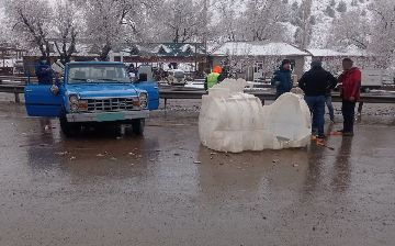 На перевале Камчик случился «рыбный» дождь – ГУБДД прокомментировало это событие