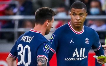 Мбаппе назвал Месси лучшим игроком мира 