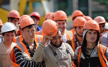 Большинство трудовых мигрантов из Центральной Азии решили навсегда остаться в России - опрос