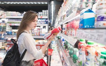  Чем вредны обезжиренные продукты? Рассказала диетолог