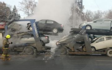 В Московской области сгорел автовоз, перевозящий «Кобальты»
